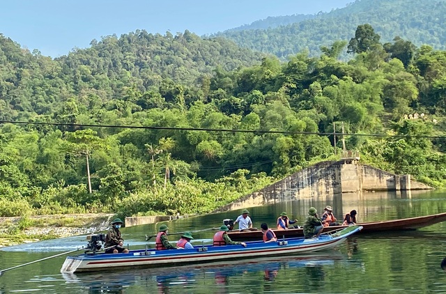 Giăng river in Pù Mát