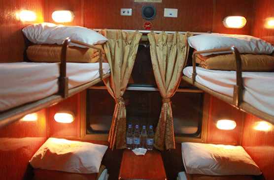 Ha Noi Sapa By Train
